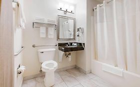 Quality Inn & Suites Stoughton - Madison South